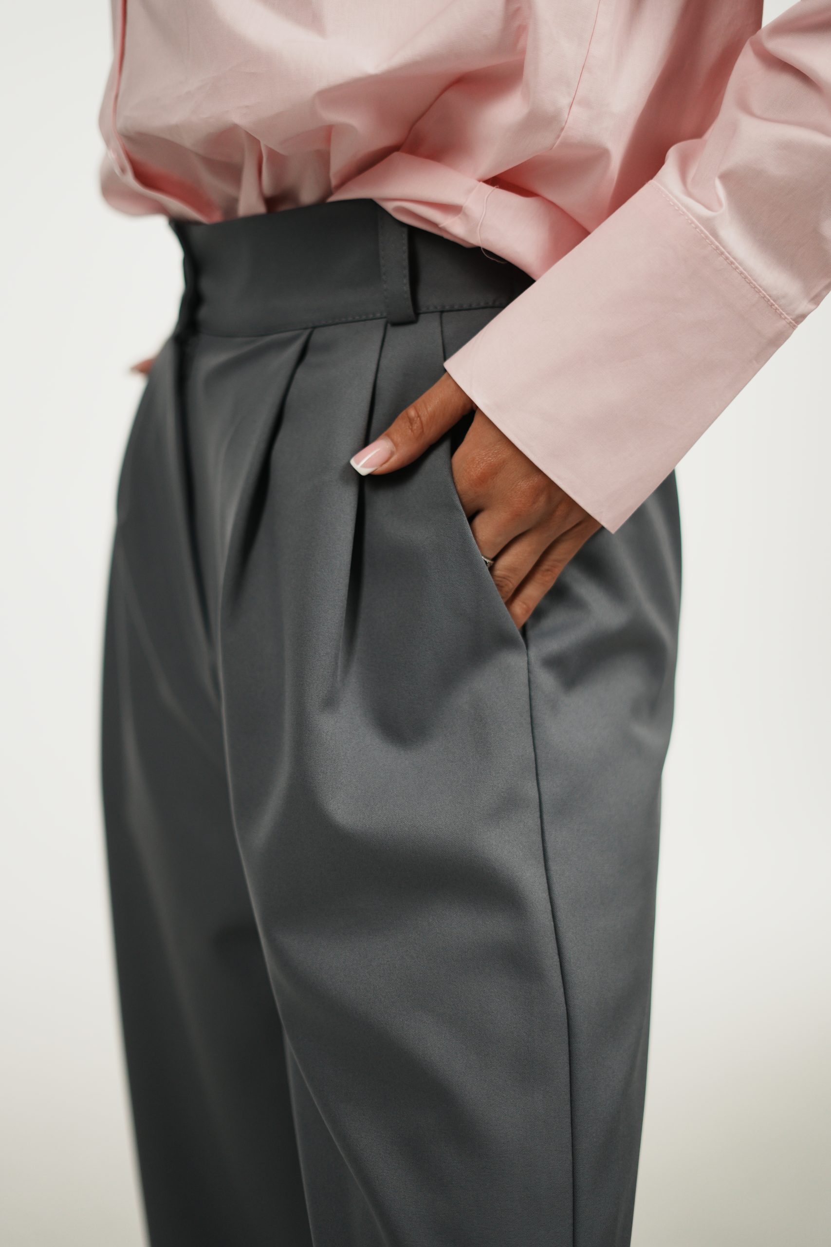 Брюки TUO MONDO серые