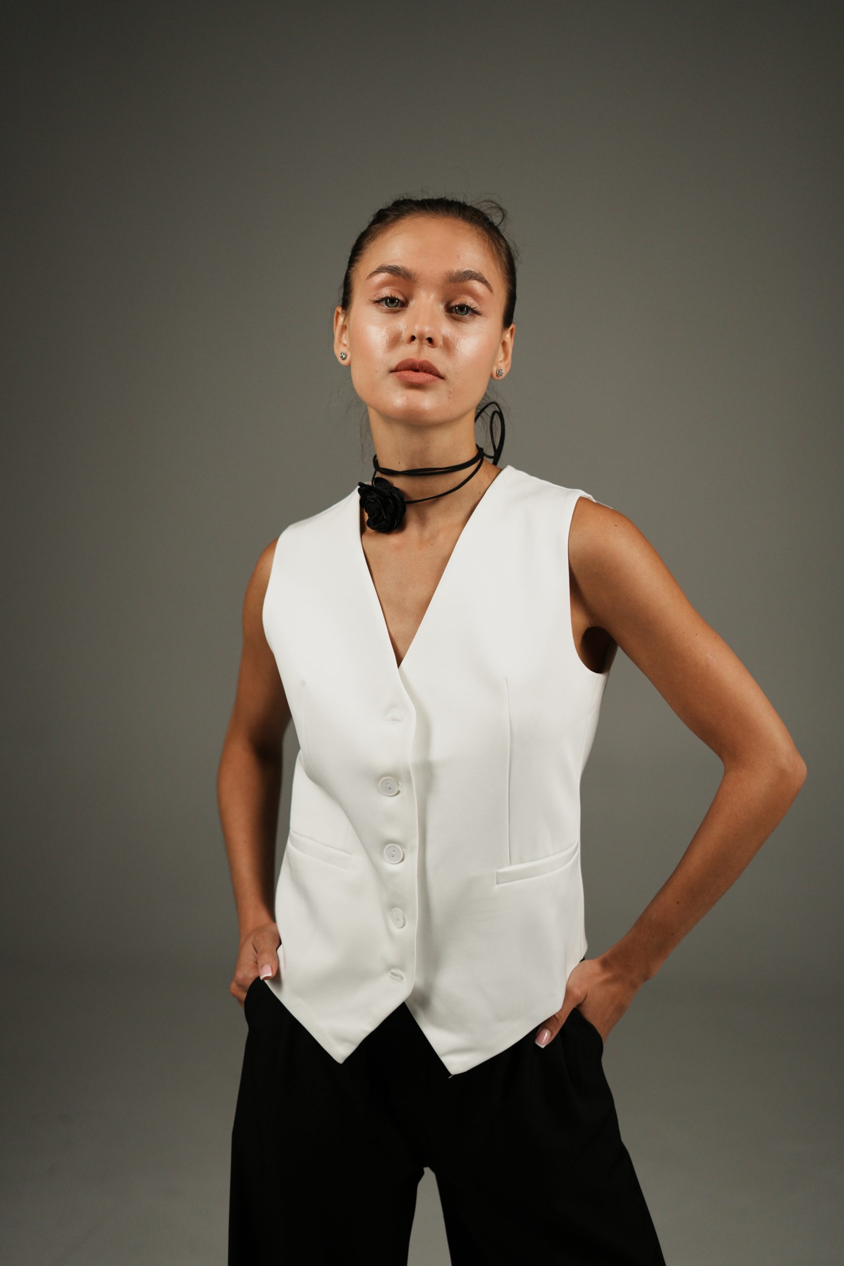 Жилет белый TUO MONDO