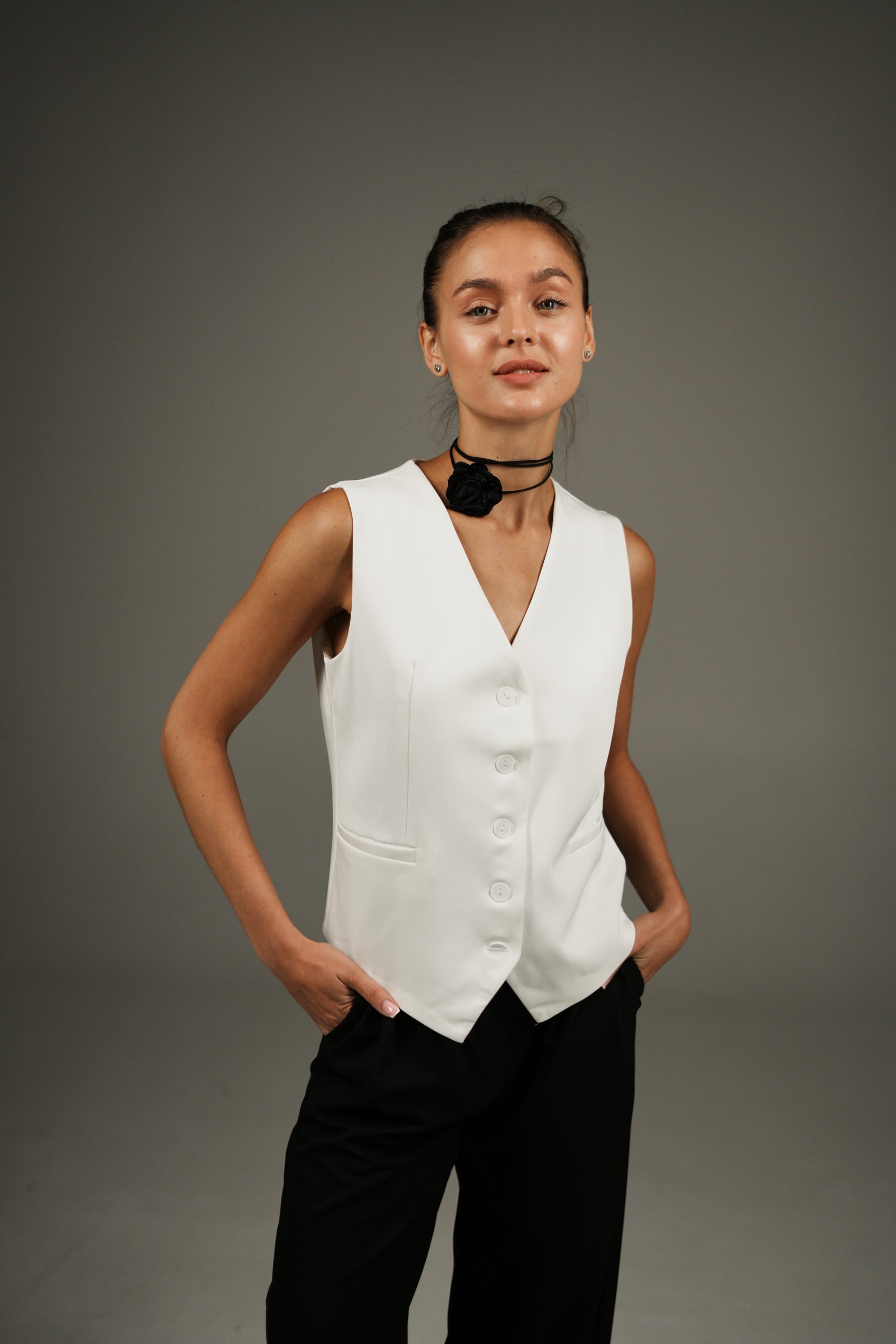 Жилет белый TUO MONDO