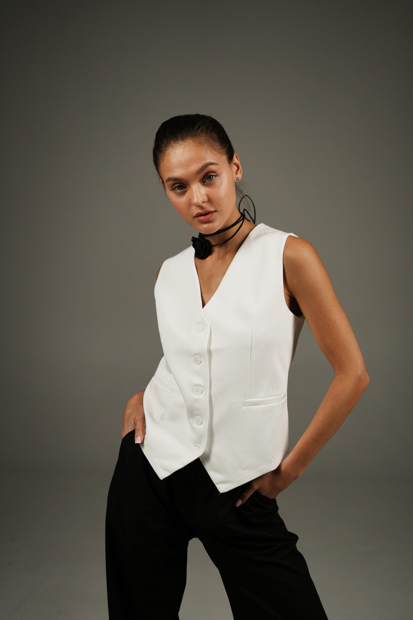 Жилет белый TUO MONDO