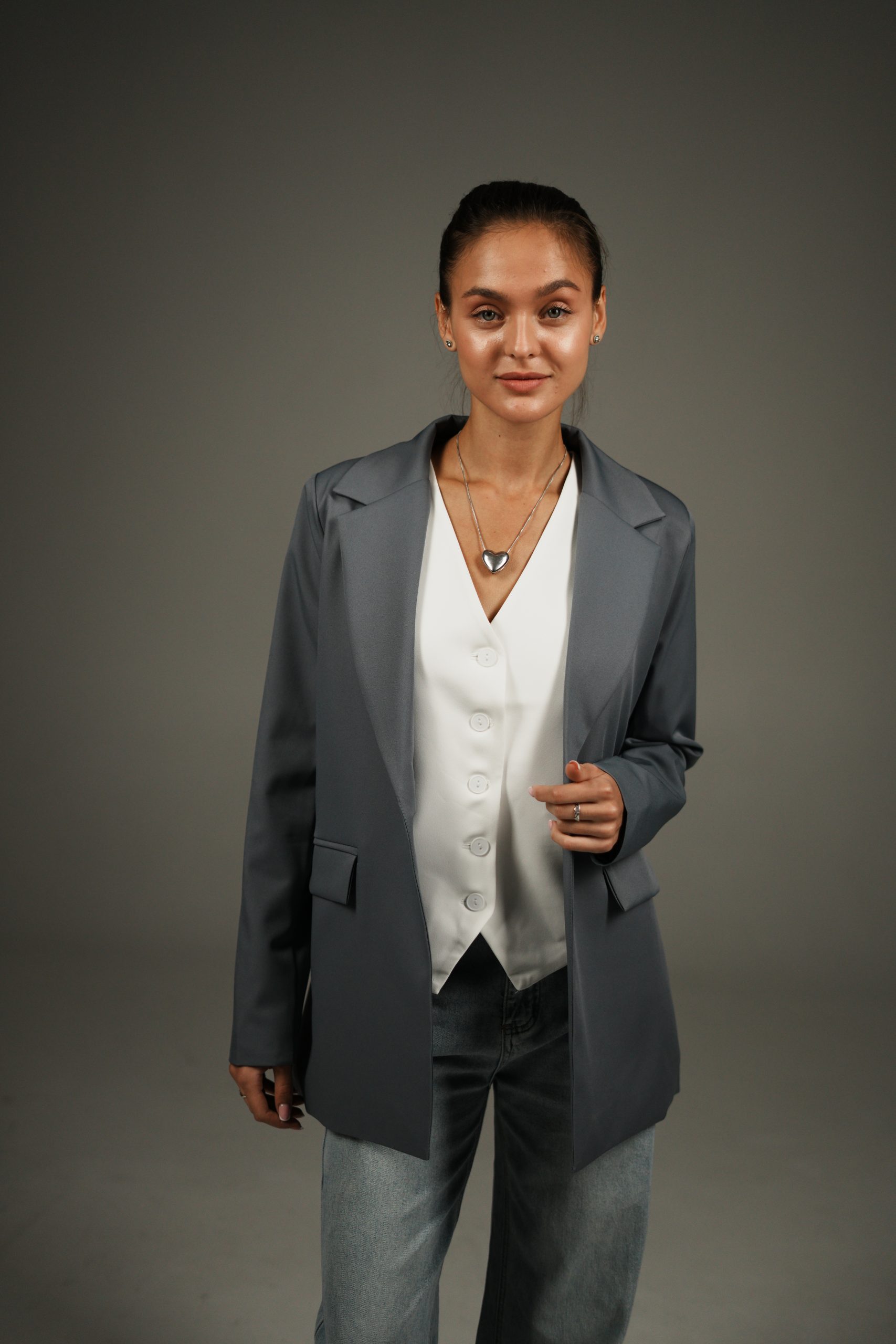 Жилет белый TUO MONDO