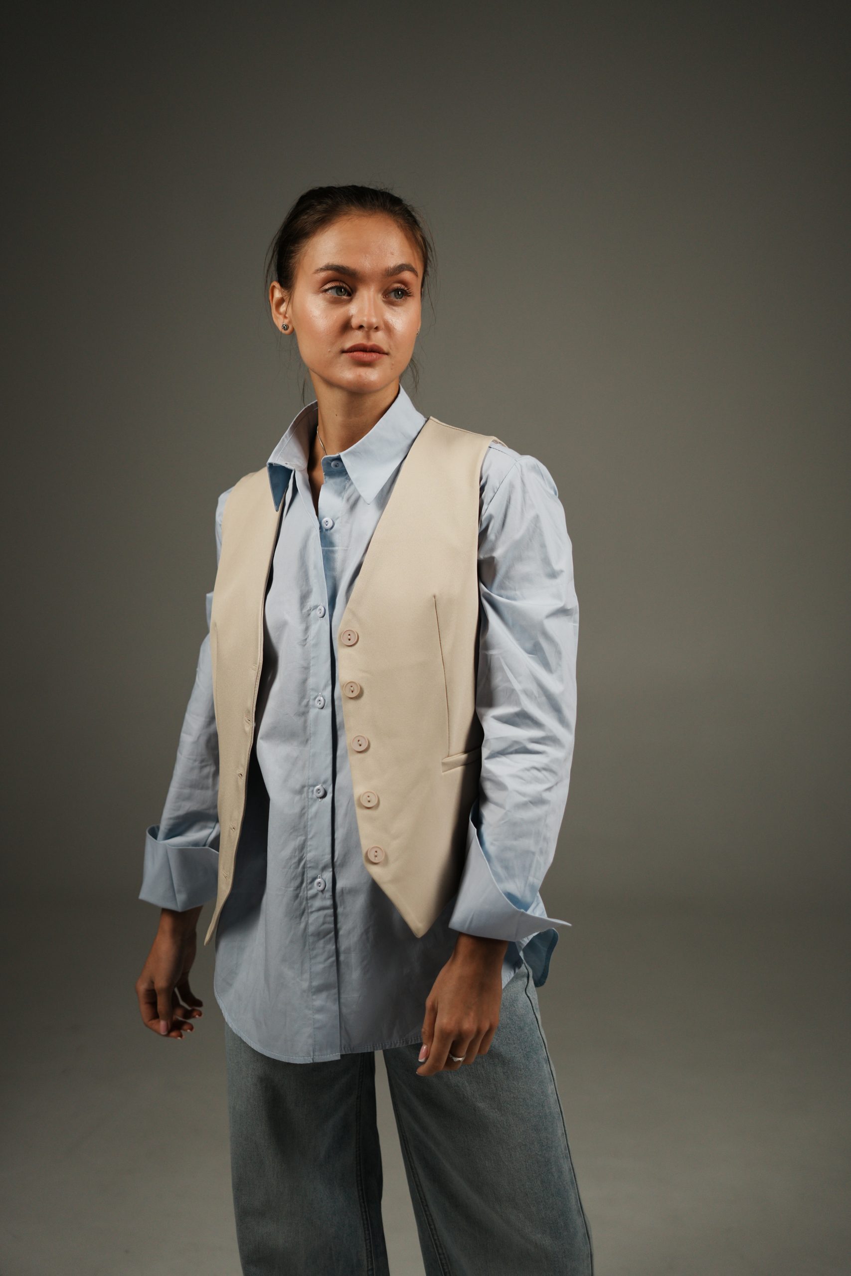 Жилет бежевый TUO MONDO