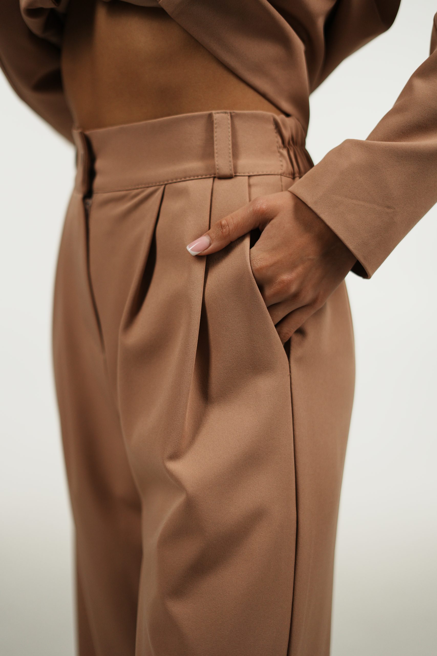 Брюки TUO MONDO бежевые