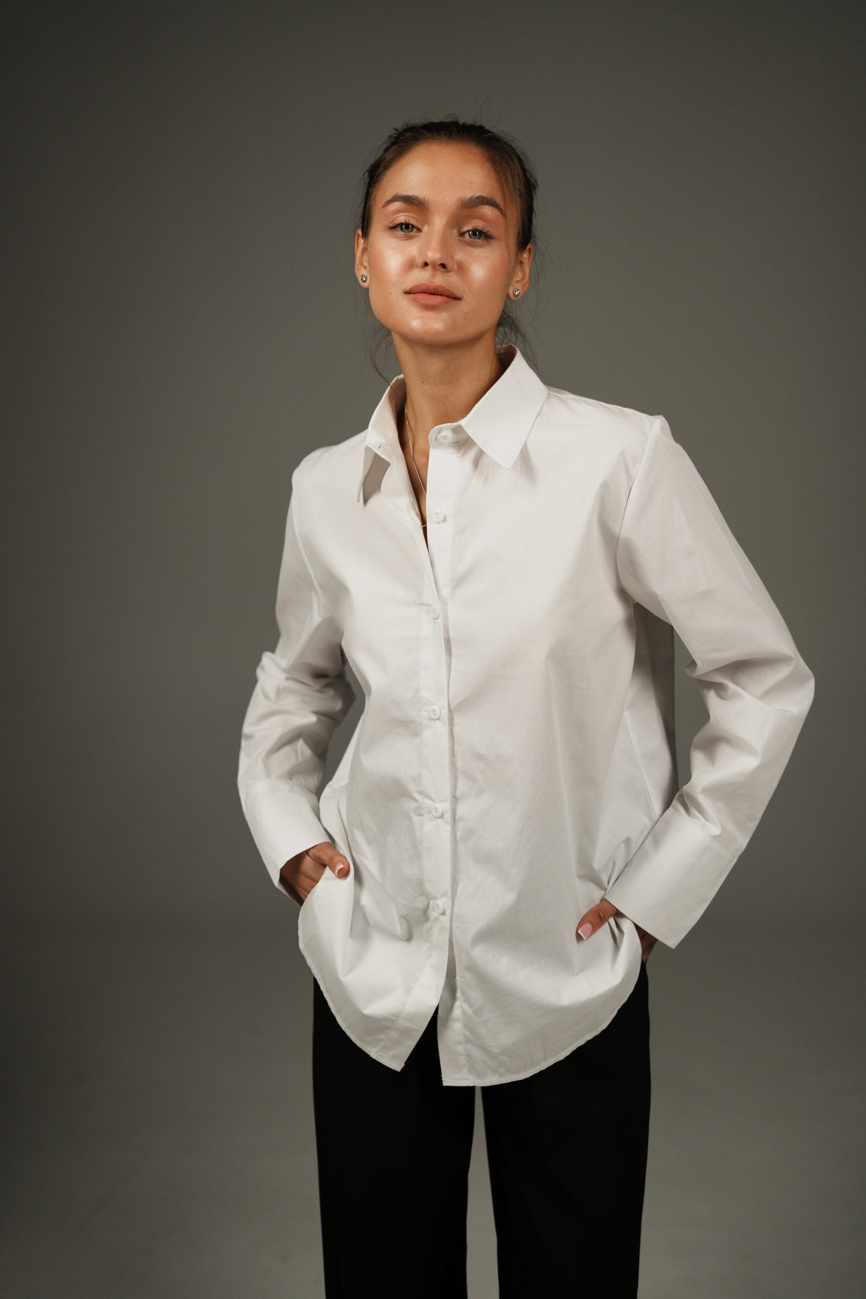 Рубашка хлопковая однотонная белая