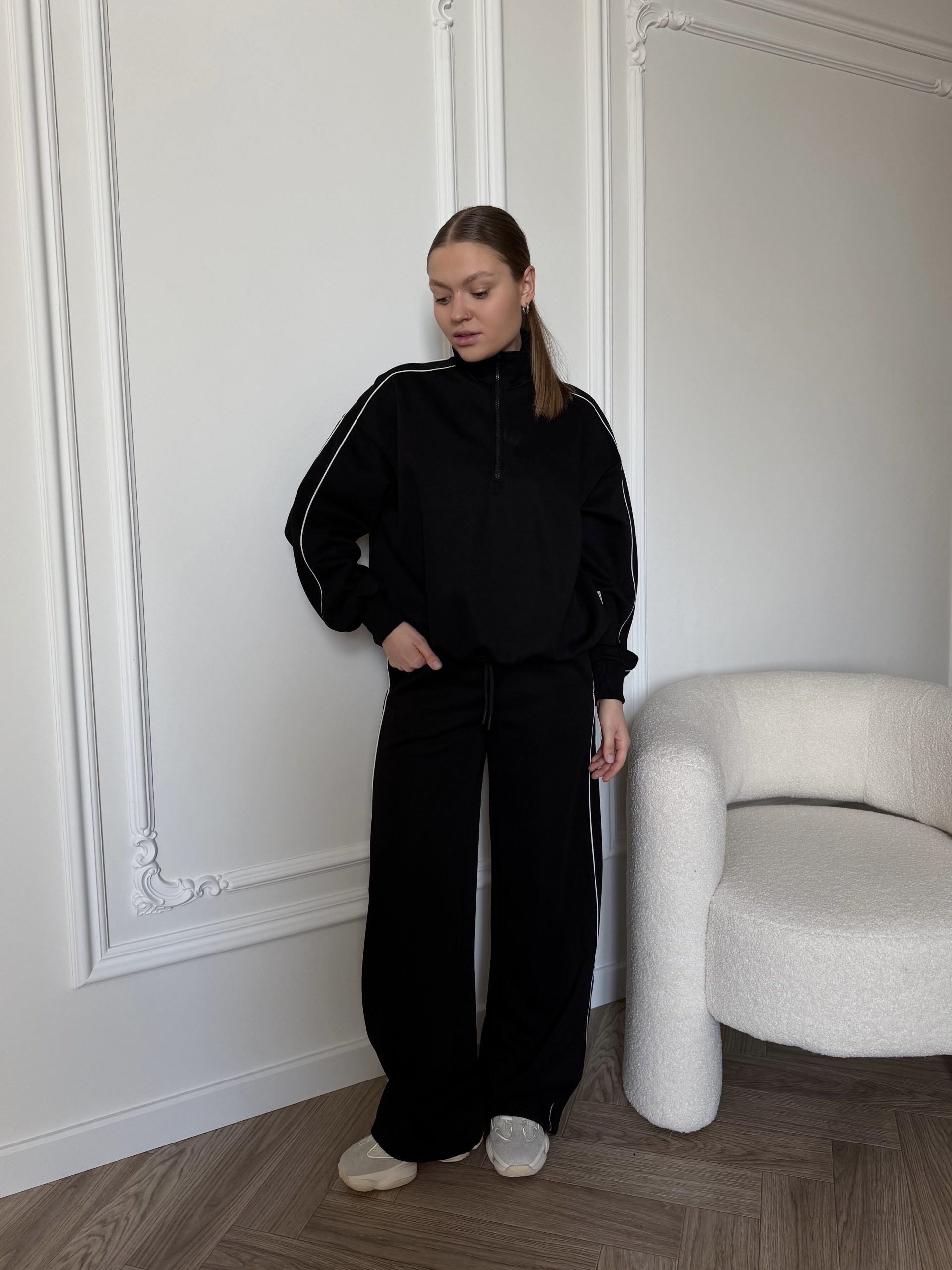 Спортивный костюм черный