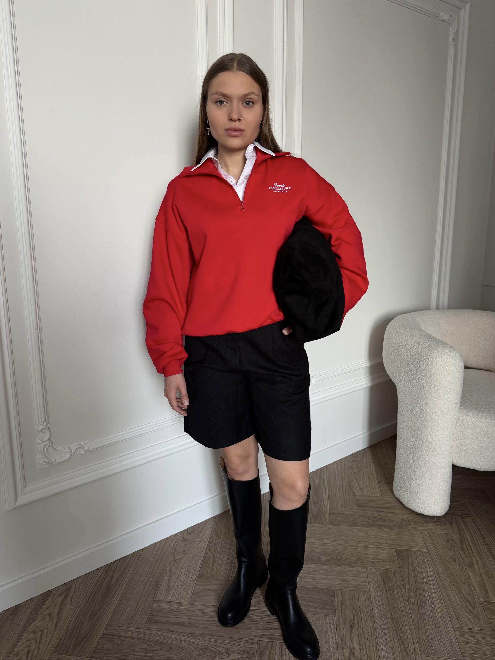 Свитшот с замком