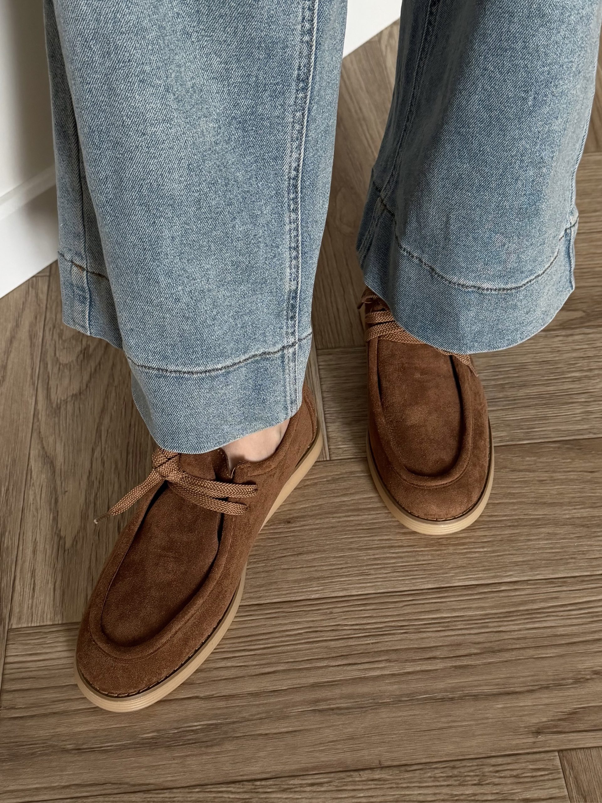 Лоферы со шнурком