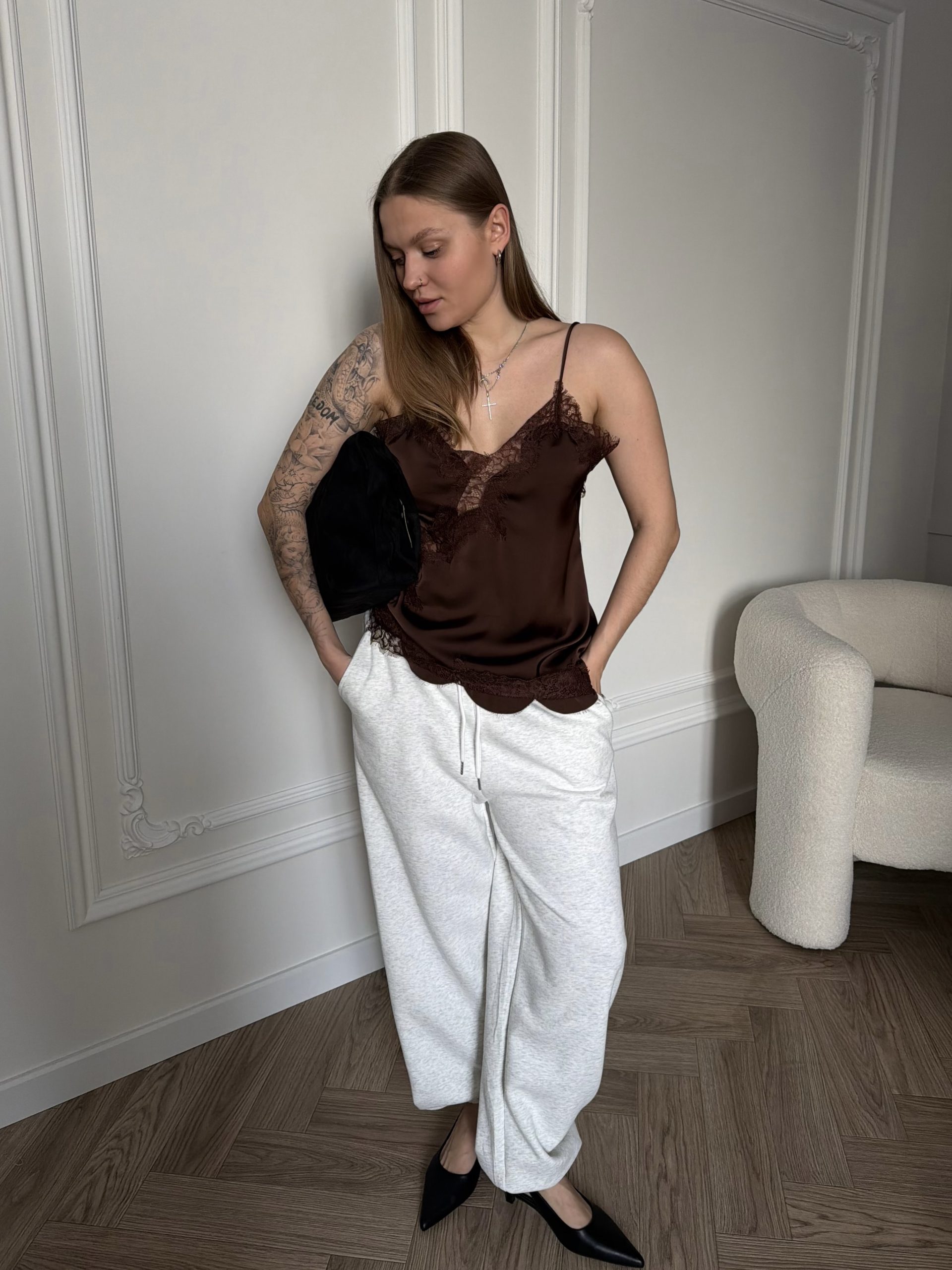 Топ с кружевом