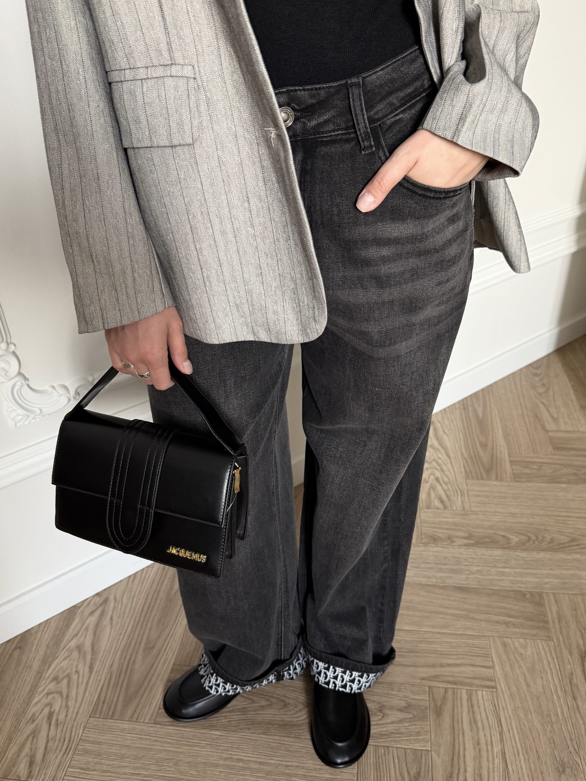 Пиджак в полоску