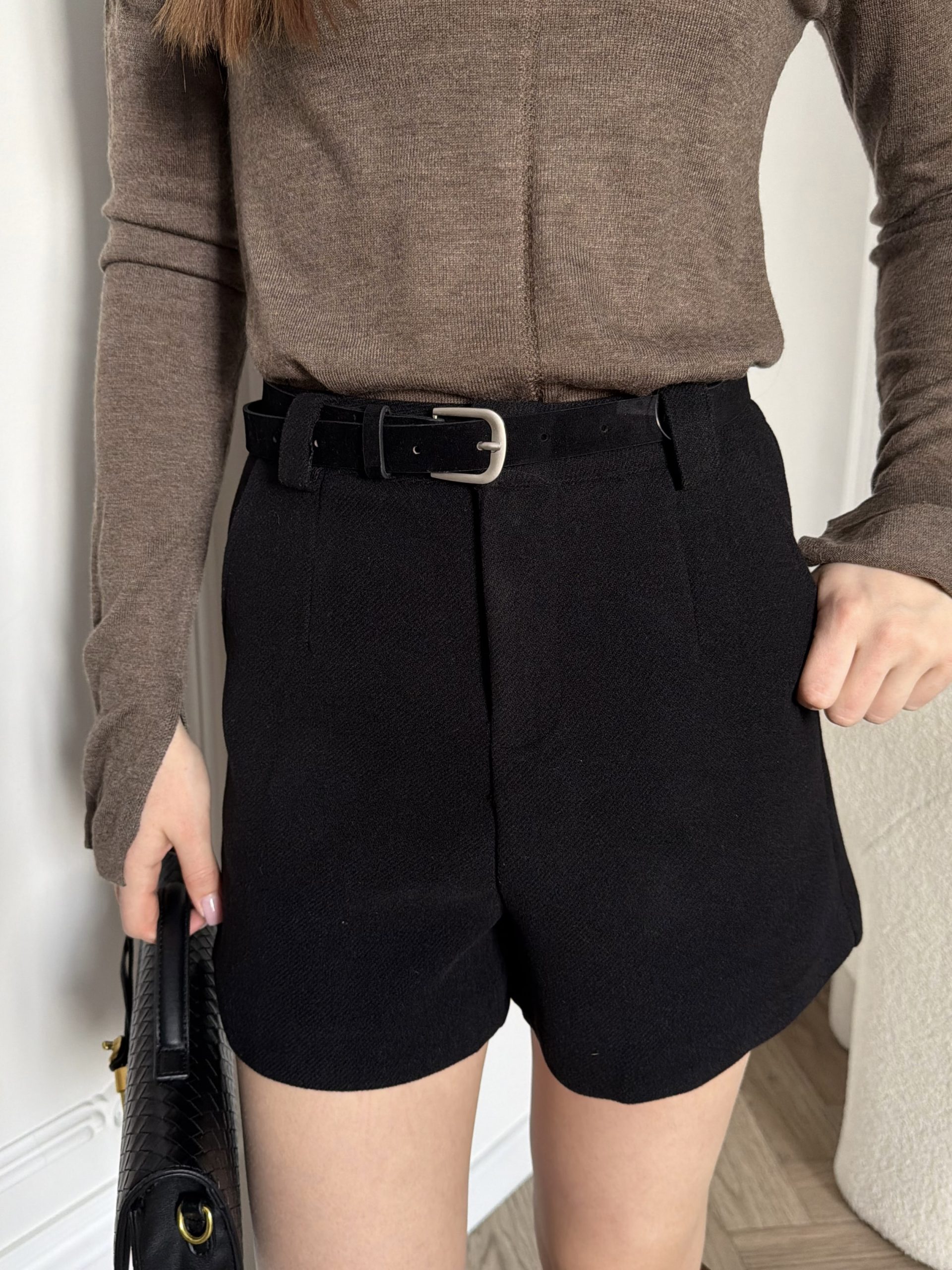 Водолазка из легкого материала