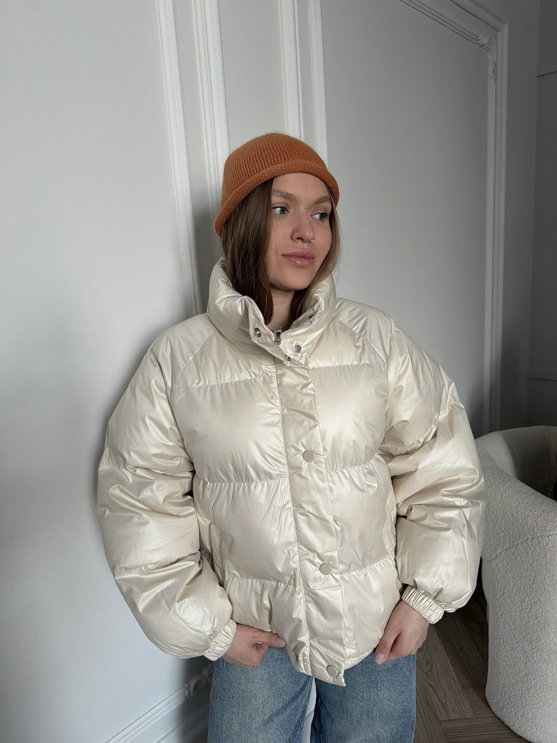 Куртка весна молочная