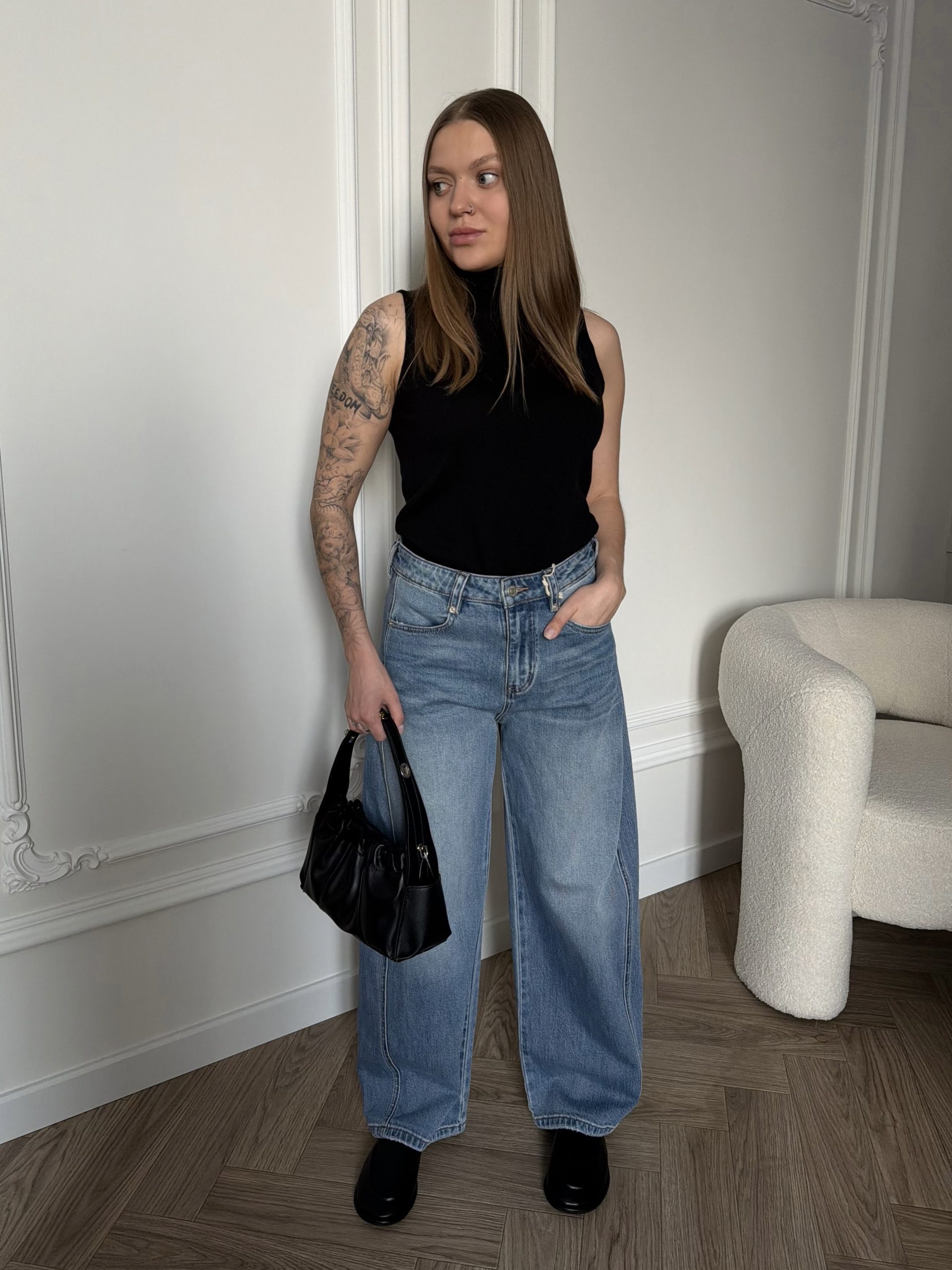 Топ водолазка без рукавов