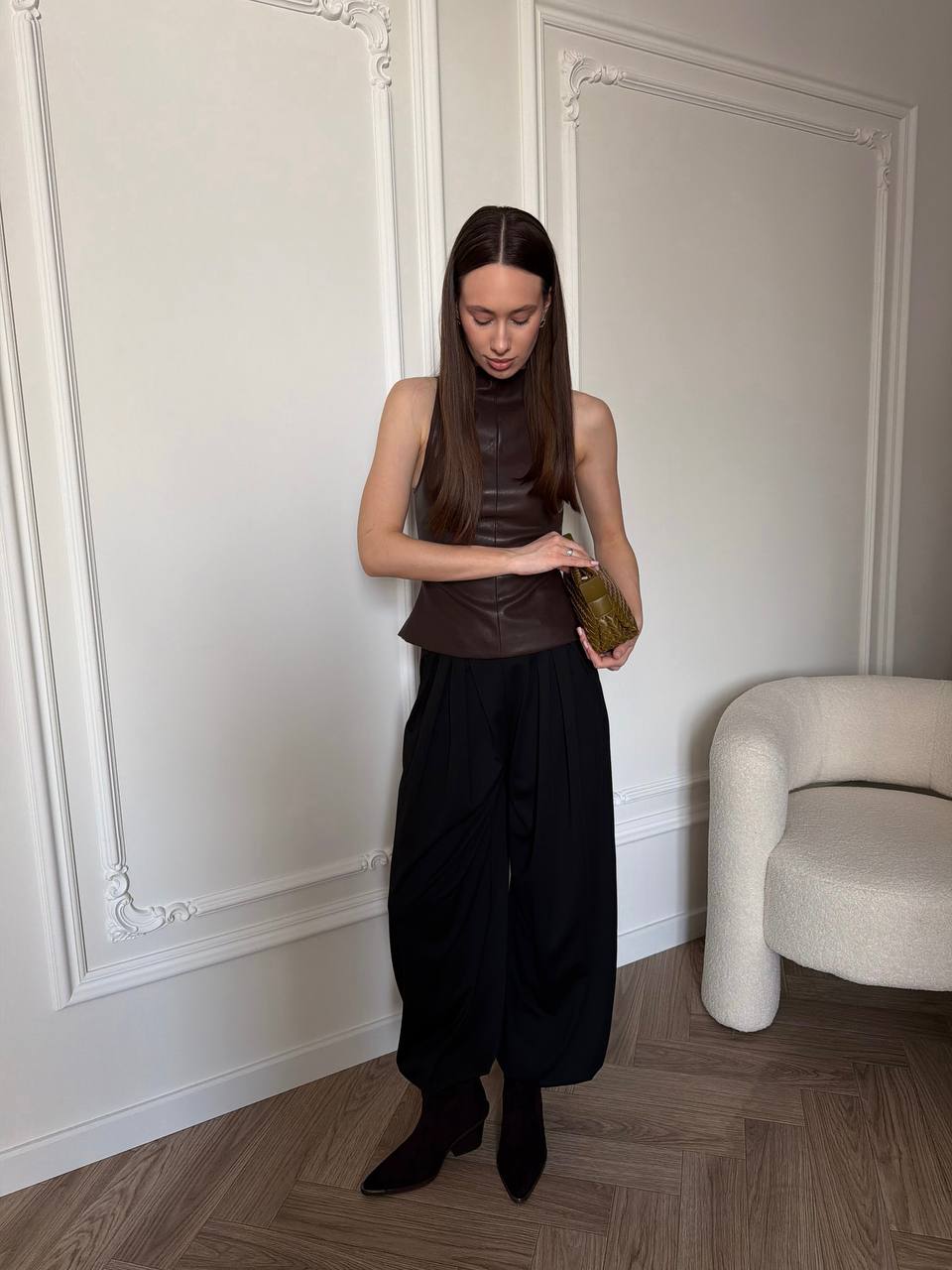 Топ кожаный