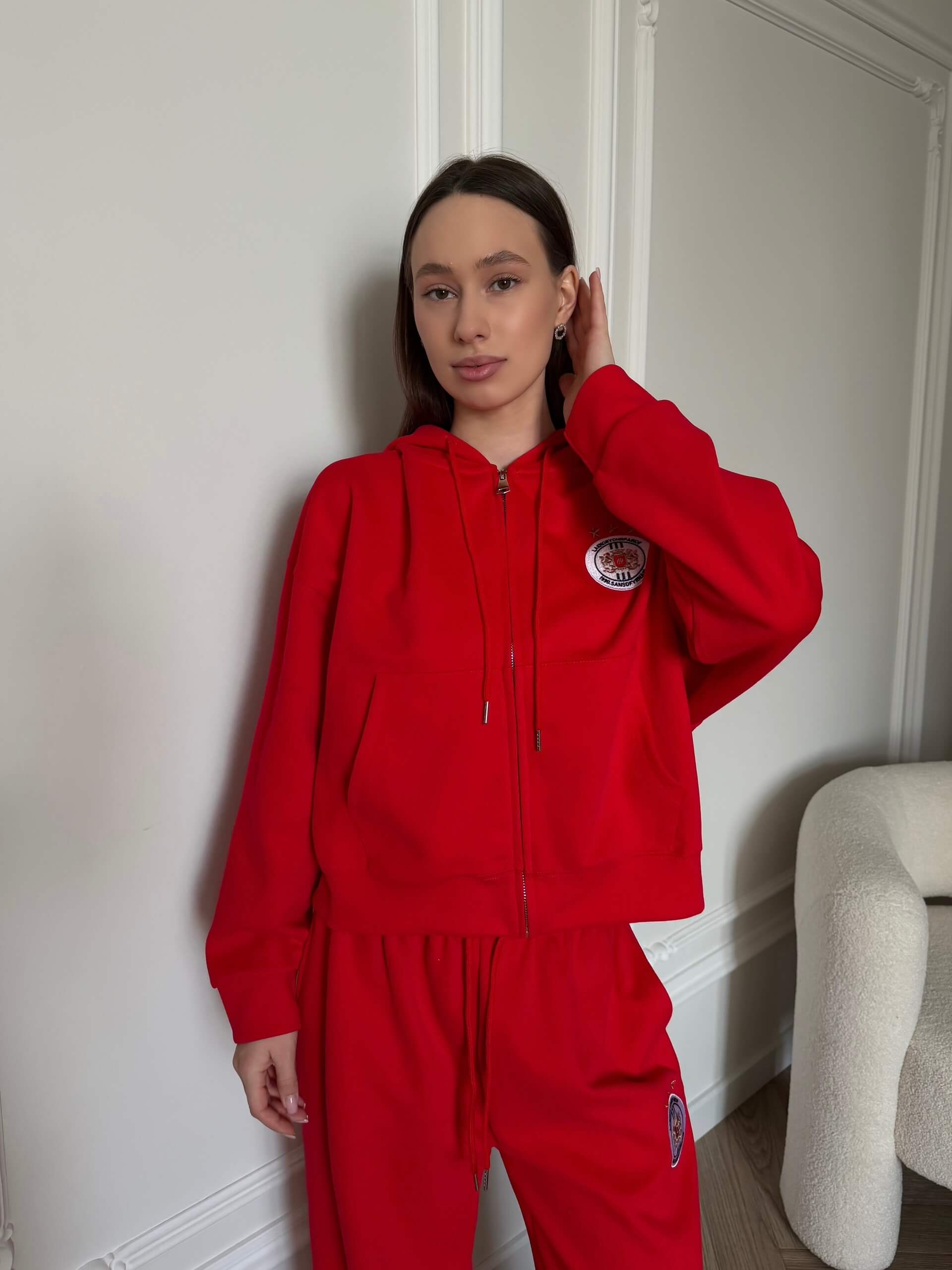 Спортивный костюм Red Energy на молнии