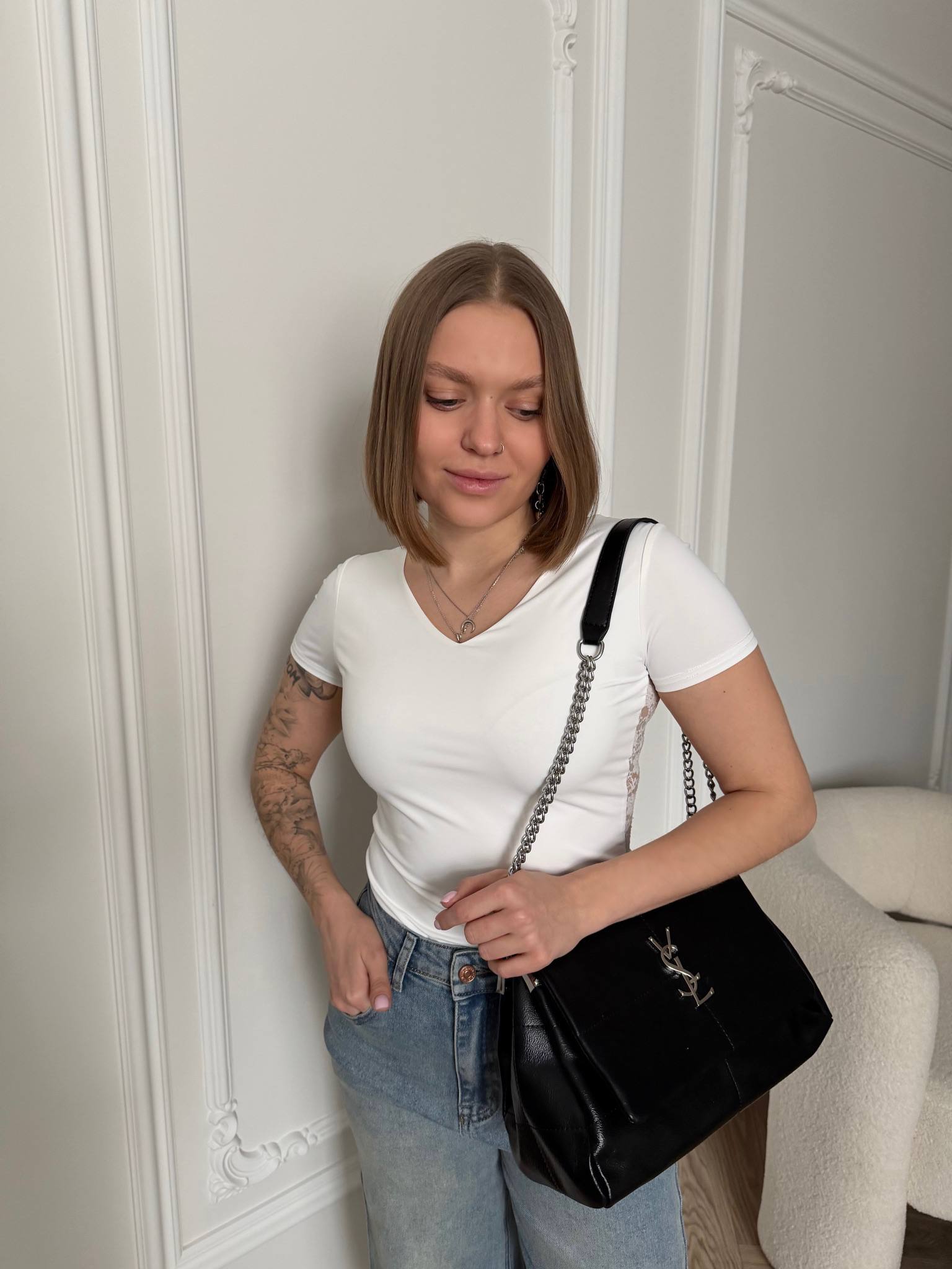 Топ с кружевной спинкой