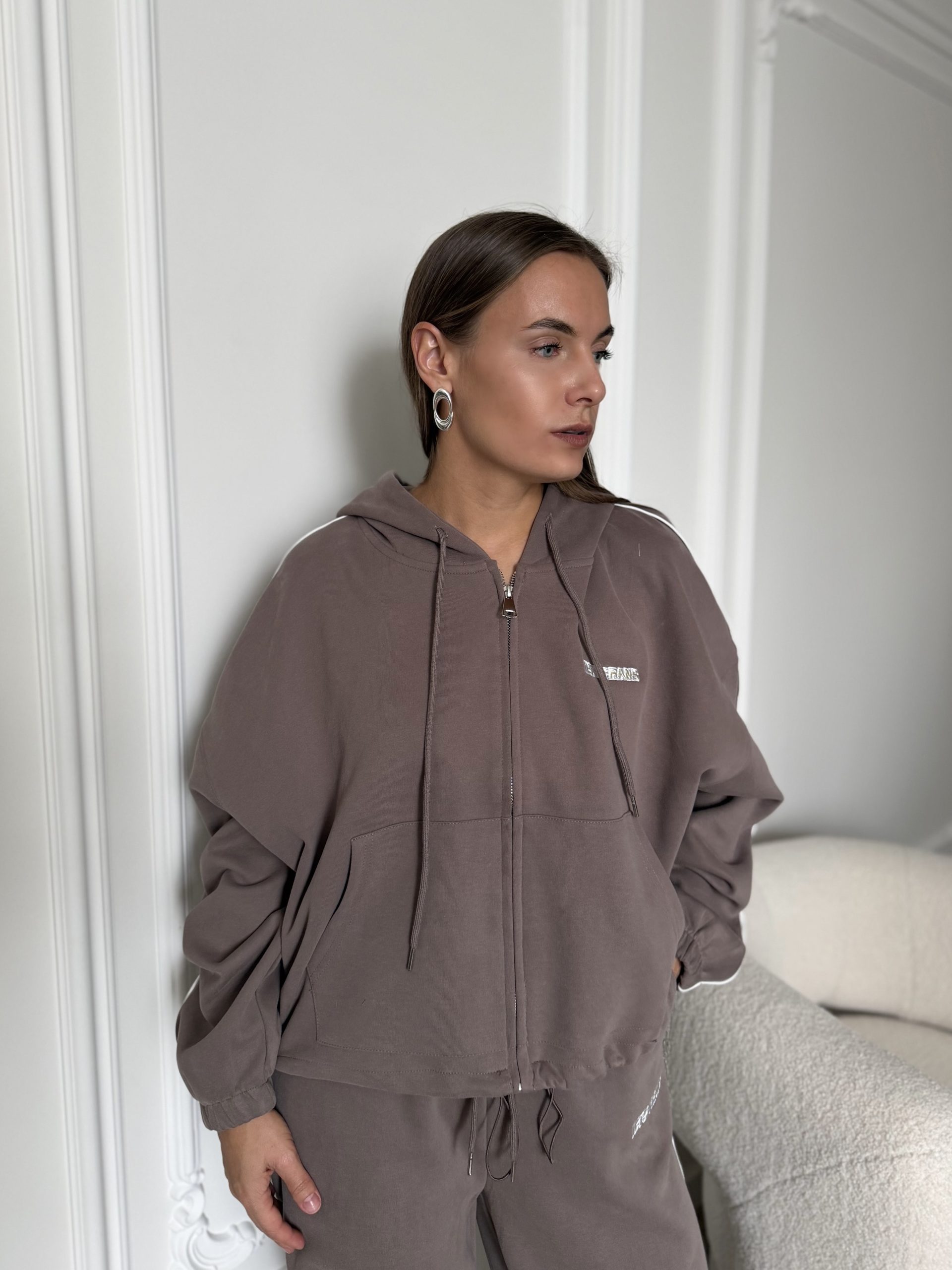 Спортивный костюм