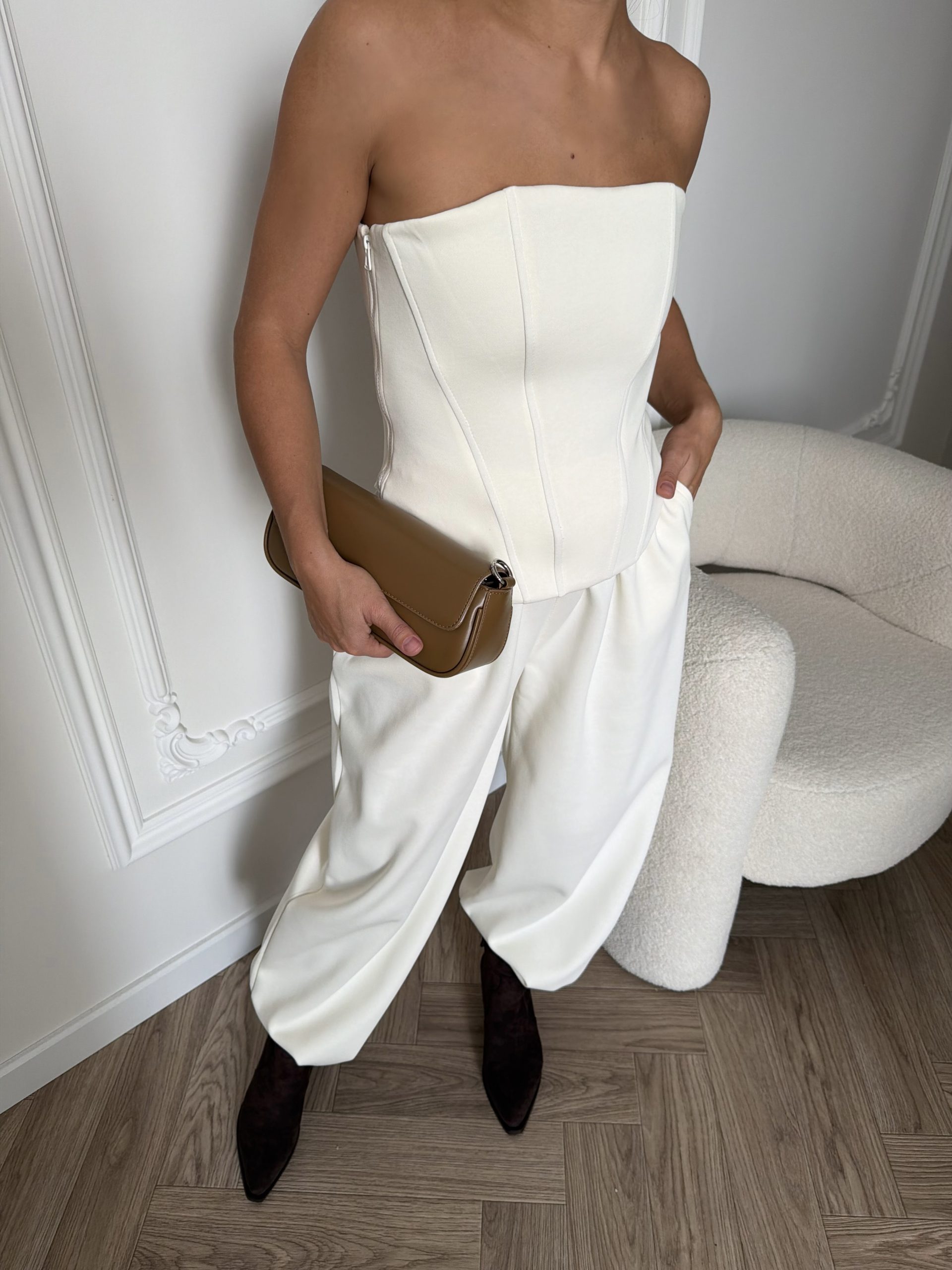 Костюм тройка с корсетом