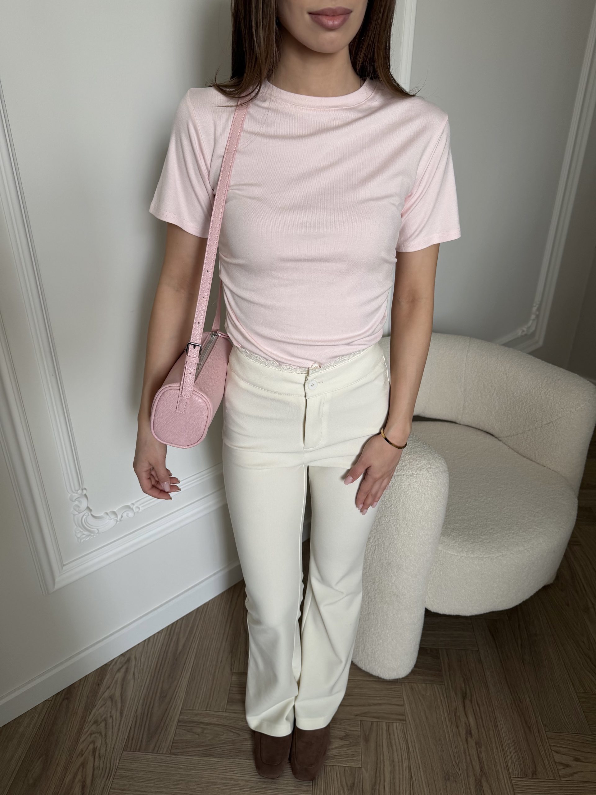 Брюки с кружевом