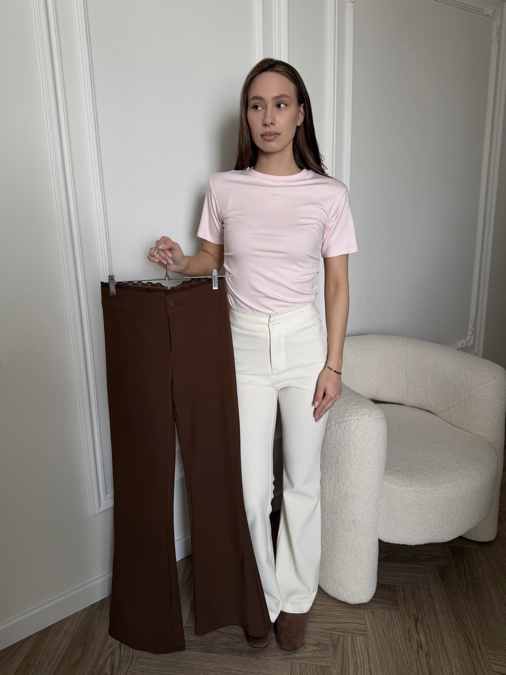 Брюки с кружевом