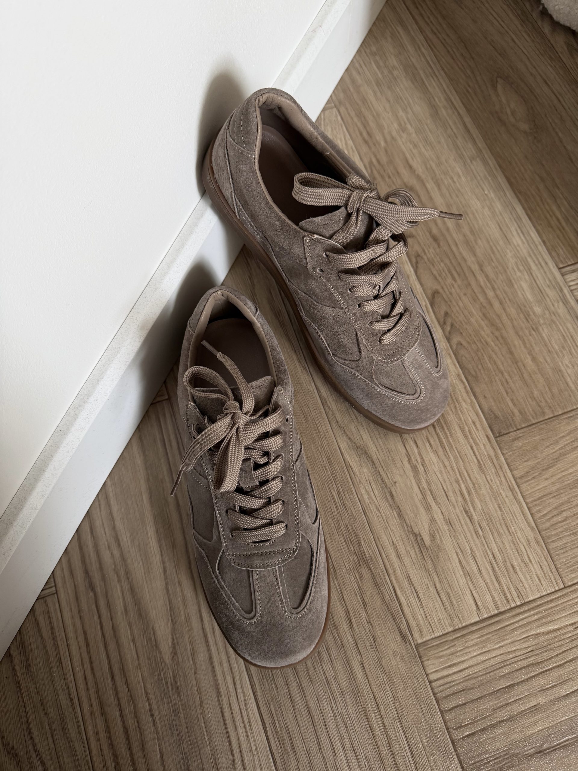 Кеды коричневые