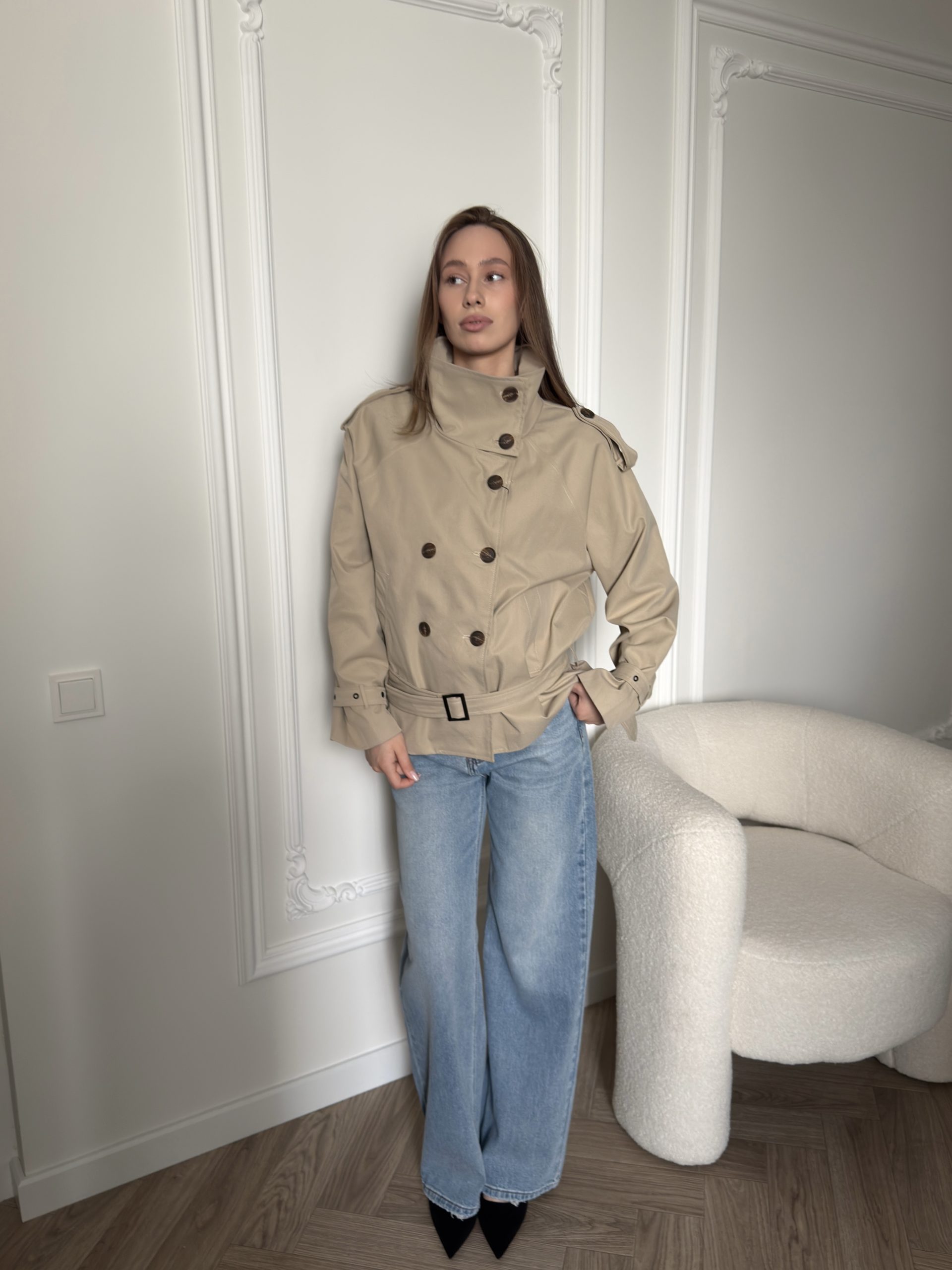 Тренч с заниженной талией