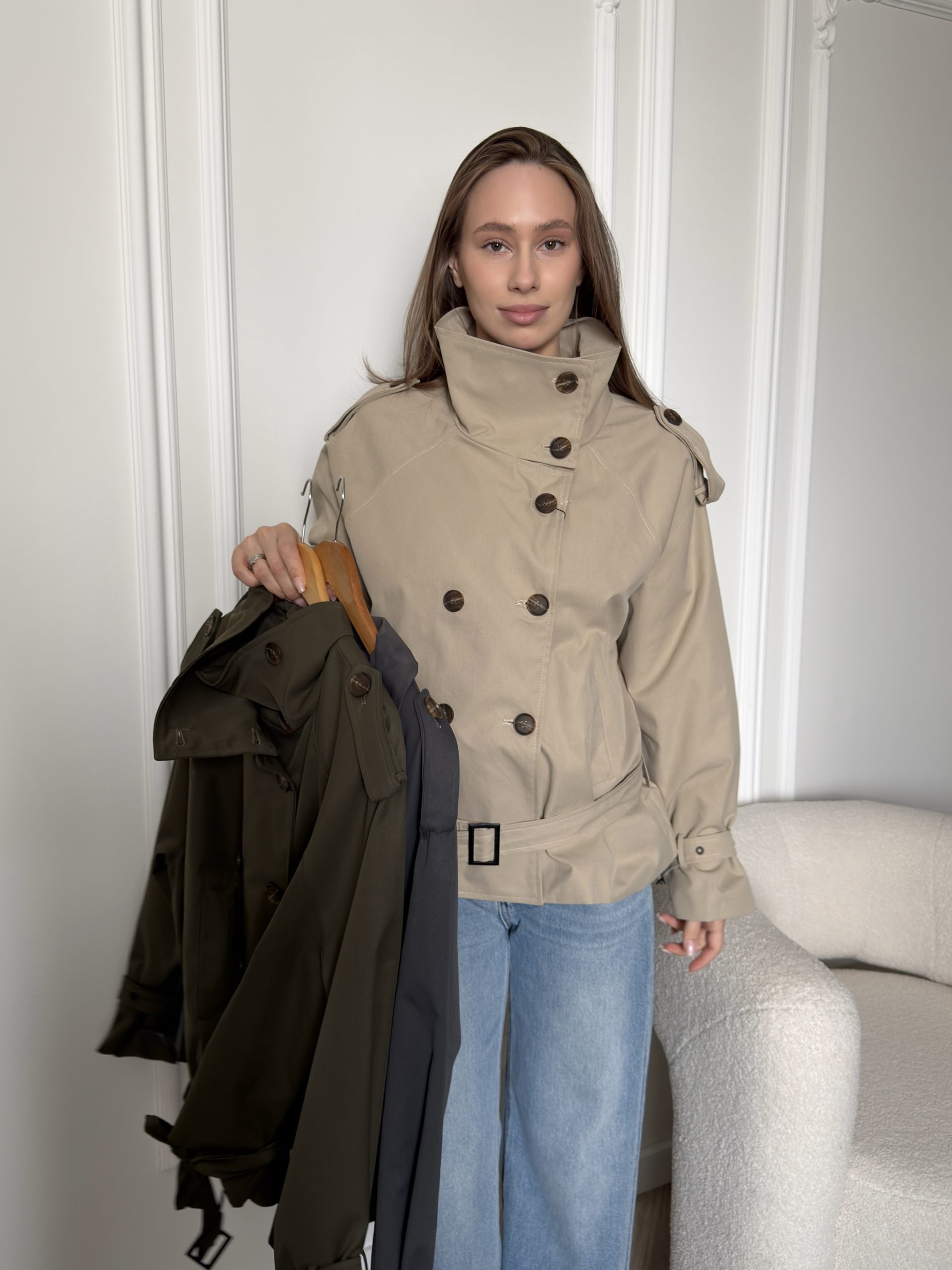 Тренч с заниженной талией