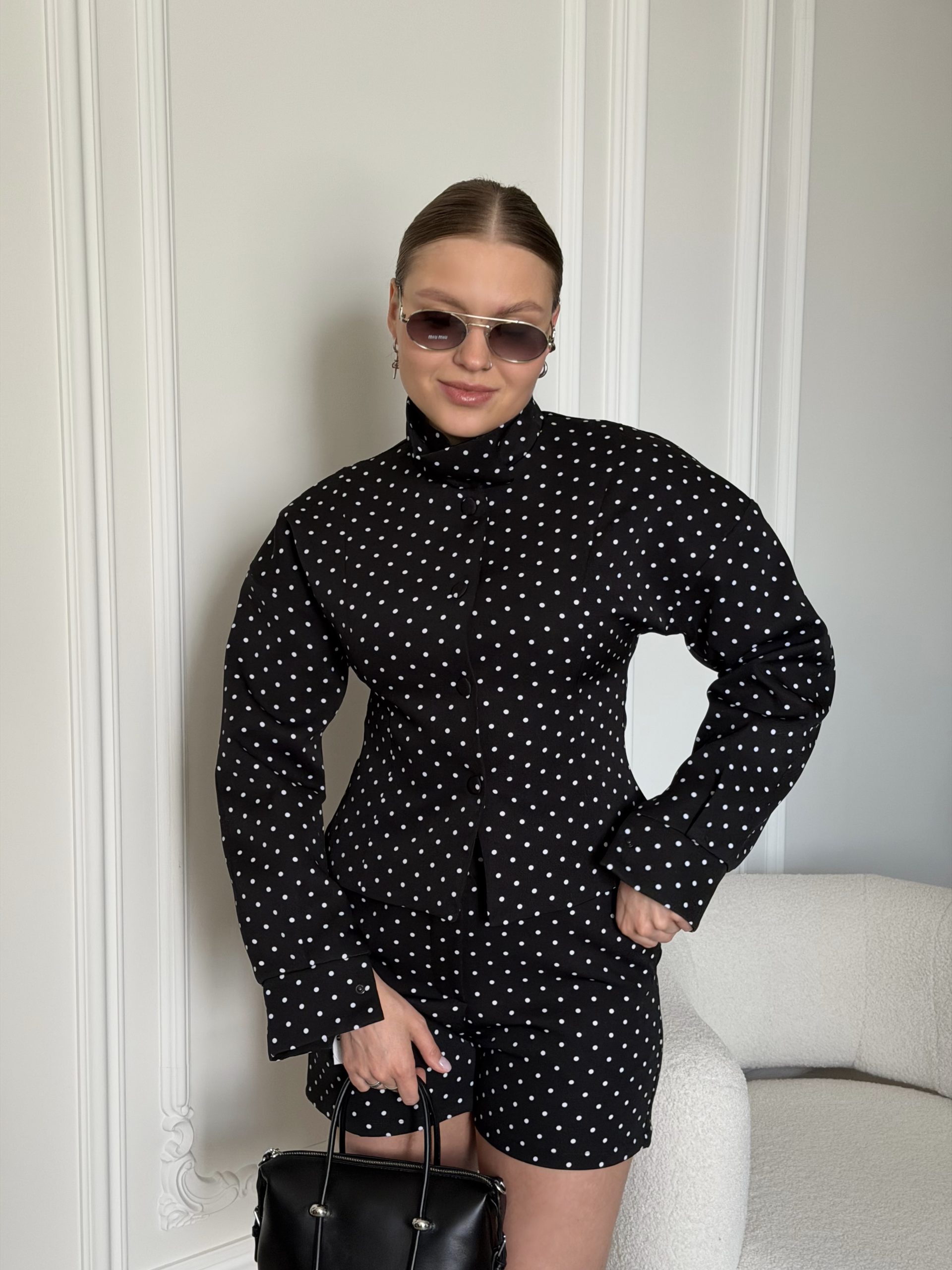 Костюм с шортами в горох