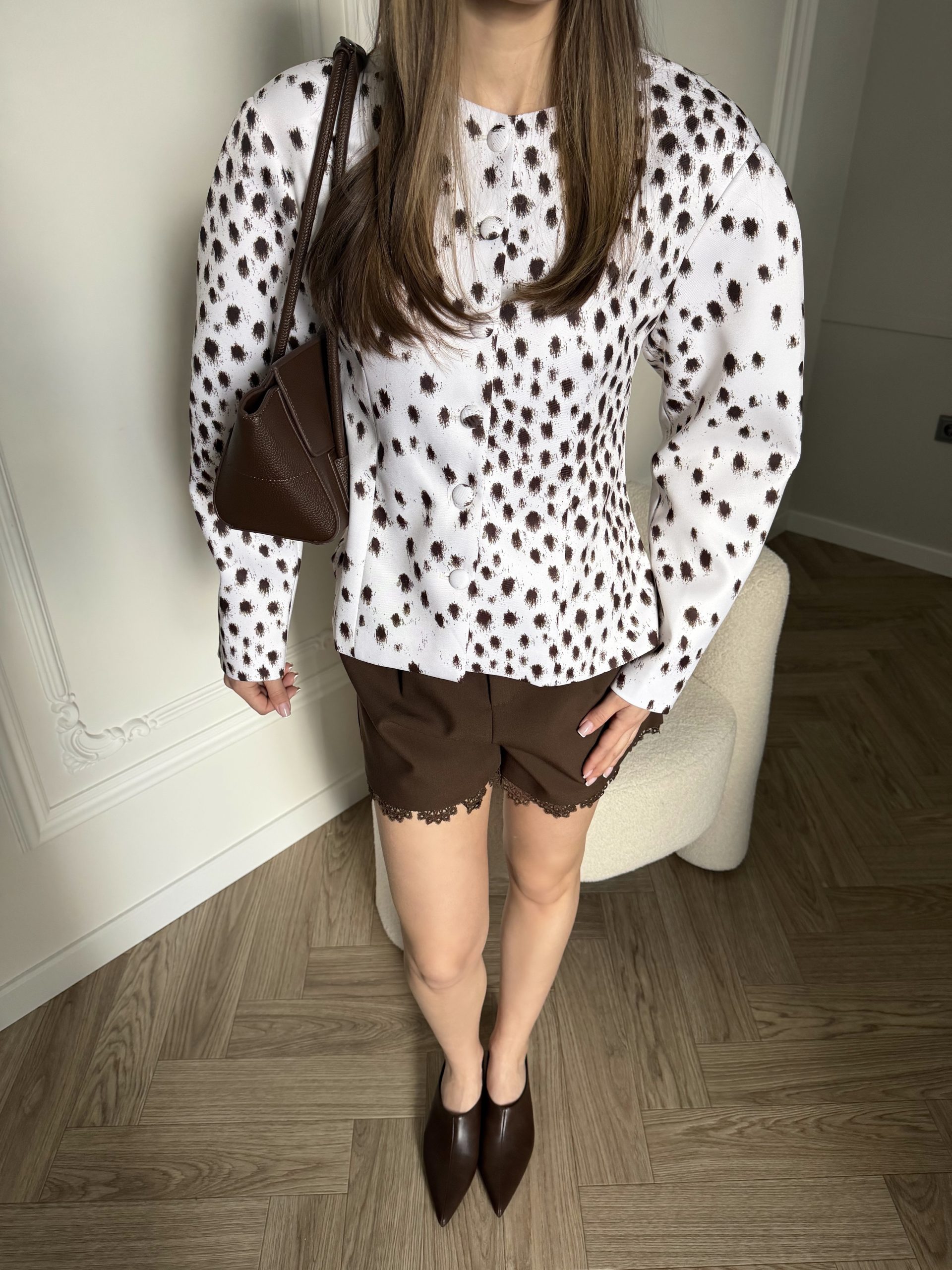 Шорты с кружевом