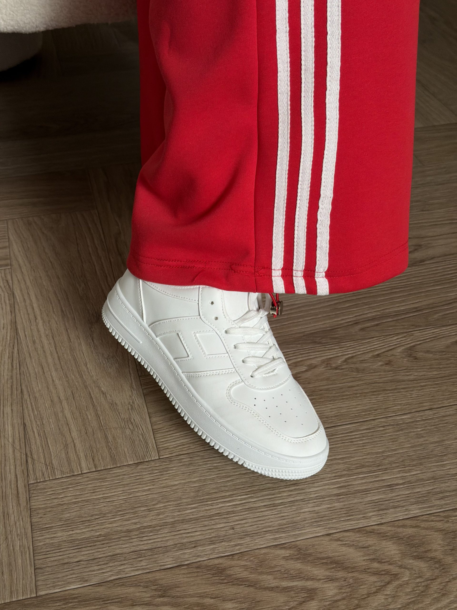 Кеды белые